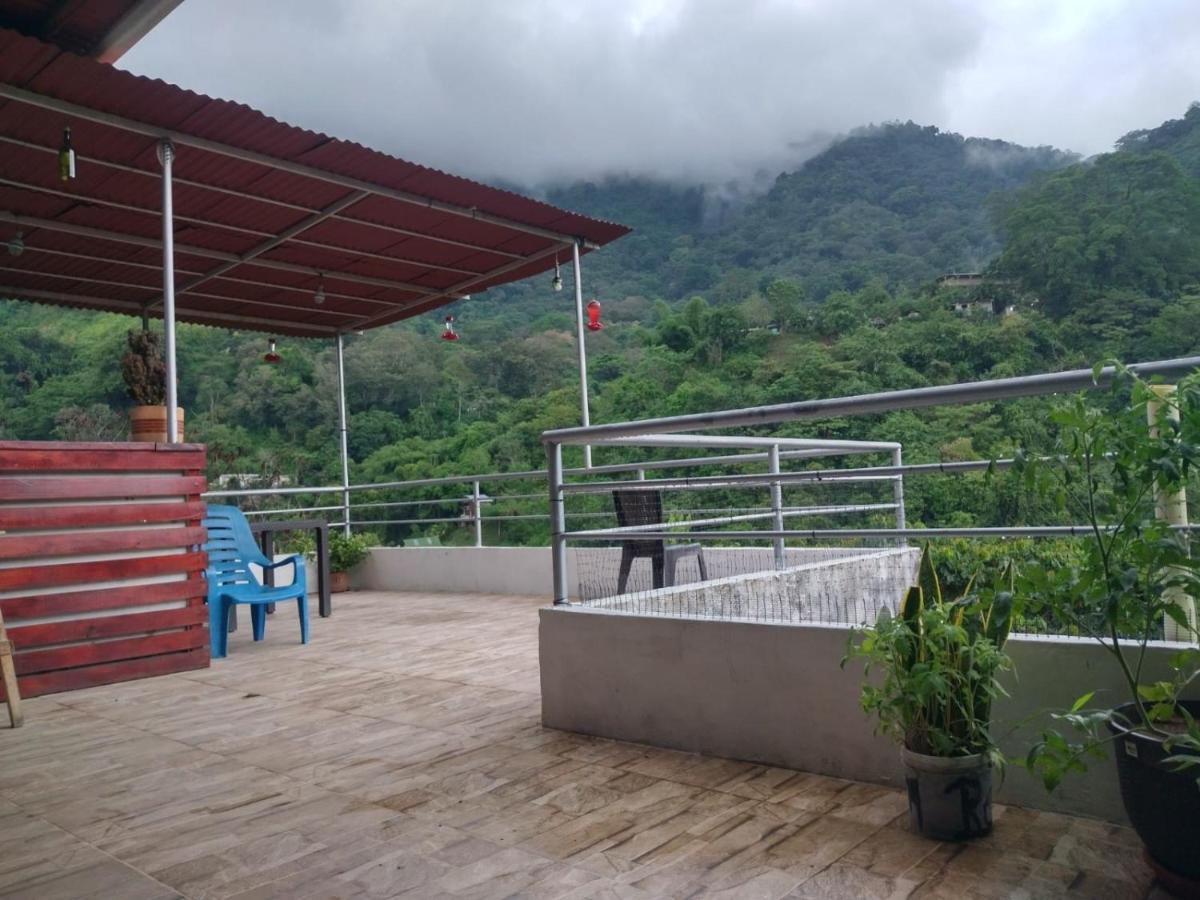 Hostal Alto De La Montana 민카 외부 사진