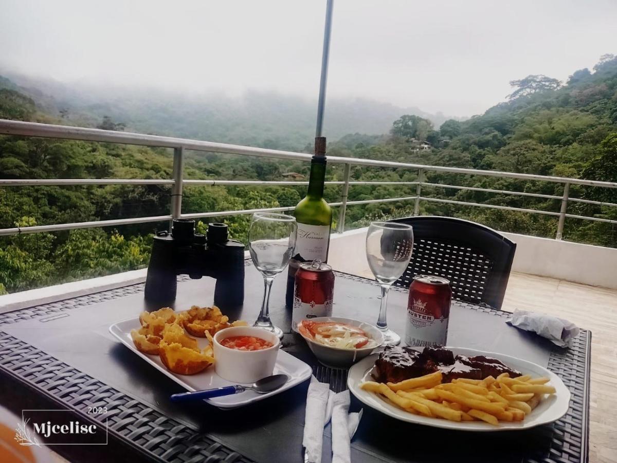 Hostal Alto De La Montana 민카 외부 사진
